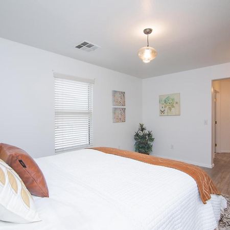 Stylish Home Phoenix - Low Rates Now! 外观 照片