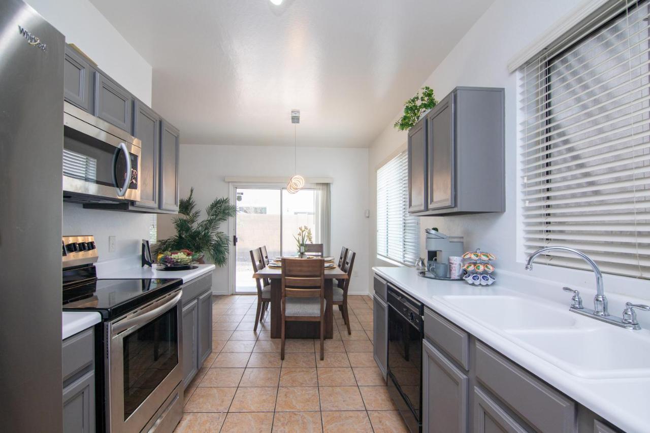 Stylish Home Phoenix - Low Rates Now! 外观 照片