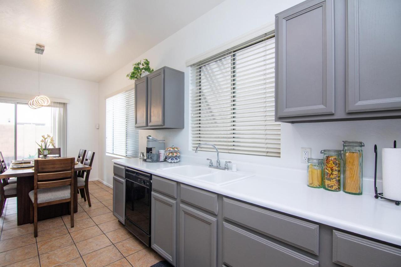 Stylish Home Phoenix - Low Rates Now! 外观 照片